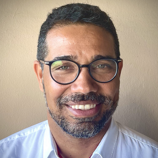 Nilton Freire Neves Jr portrait